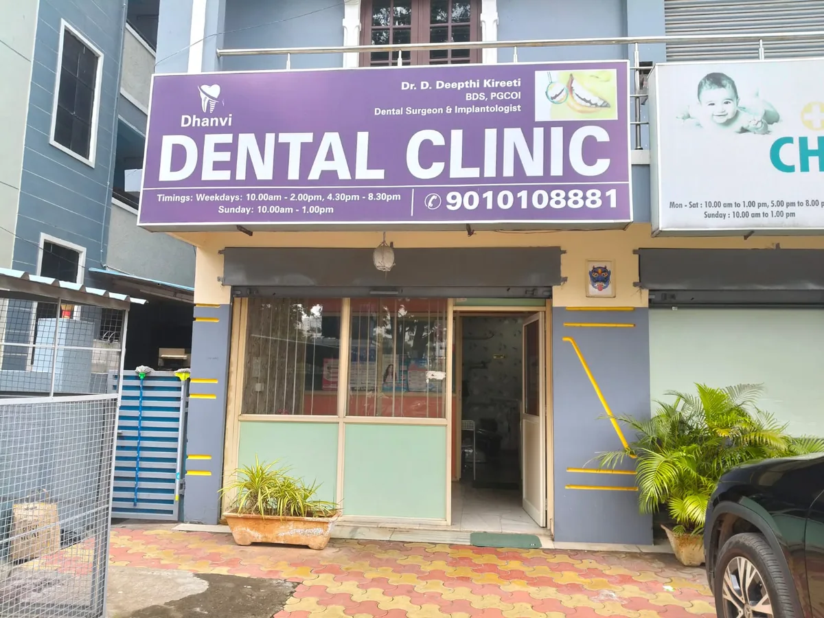 Dhanvi Dental Clinic entrance signage in KPHB, Kukatpally