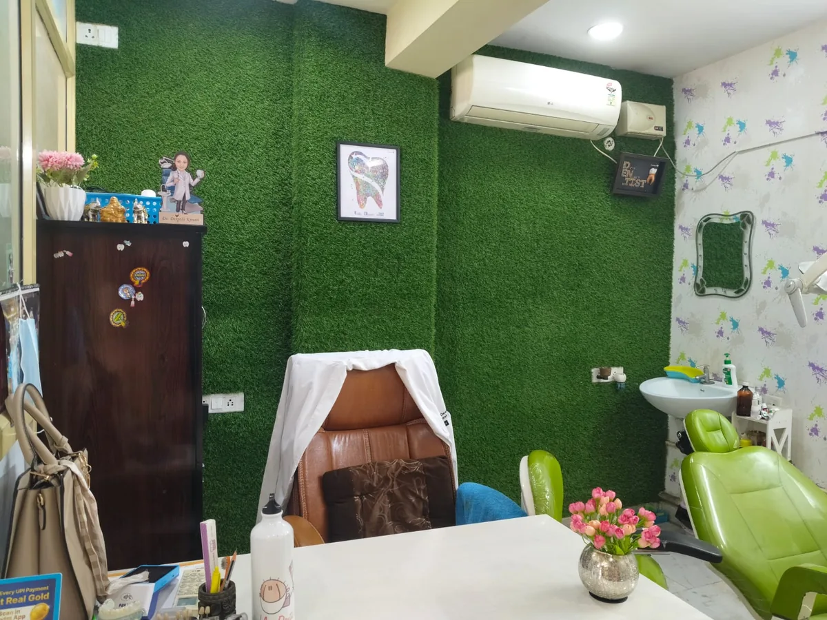 Doctor's consultation room at Dhanvi Dental Clinic